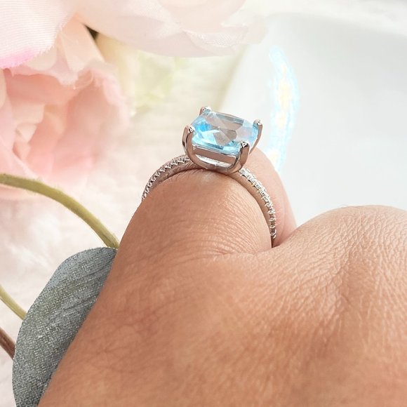 925 Sterling Silver Blue Cubic Zirconia Engagement Ring Size 6 - Picture 6 of 8